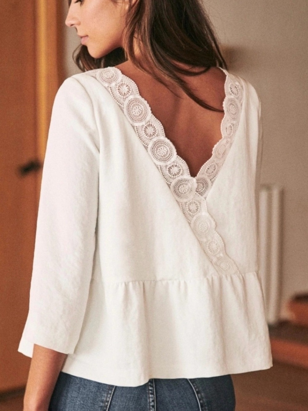 Sézane Louisie Blouse White Crochet Lace Open V-Back Peplum Top - Size 40 / 8